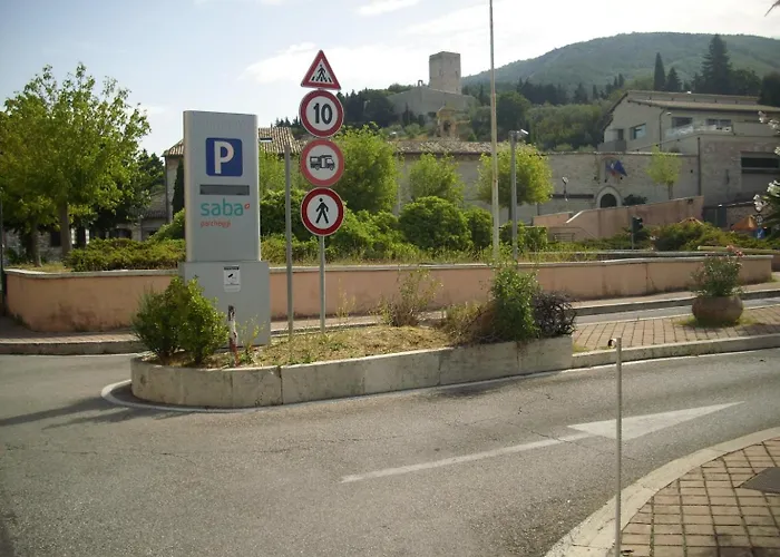 Palazzo Calocci Appartamenti In Assisi