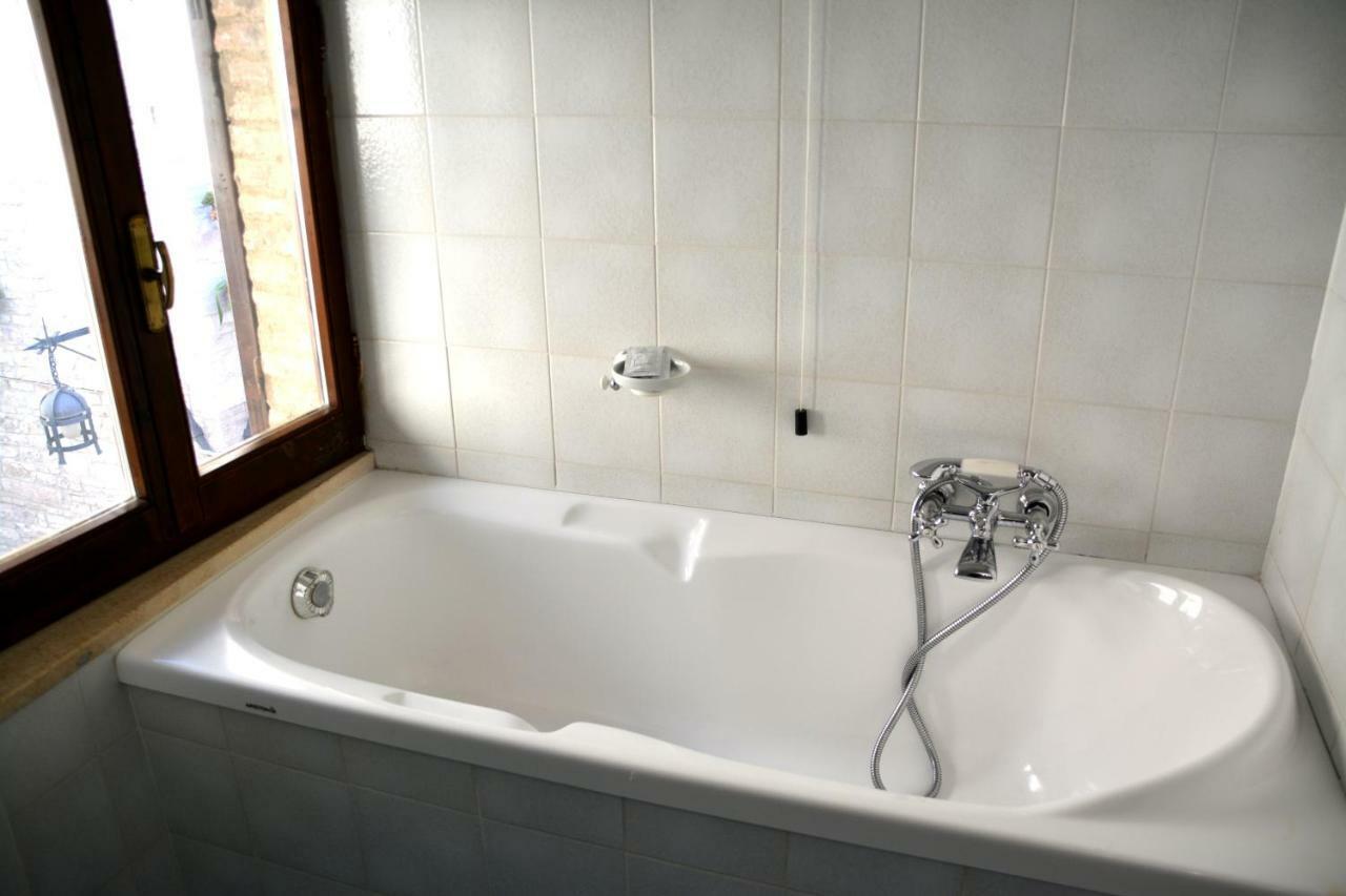 Palazzo Calocci In Apartment *